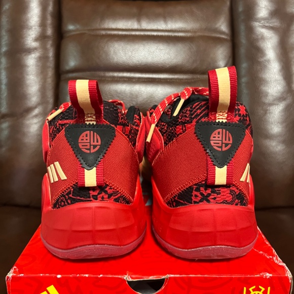 Adidas D.O.N. Issue #3 GCA \'Chinese New Year\' GY0328 Men\'s Shoes